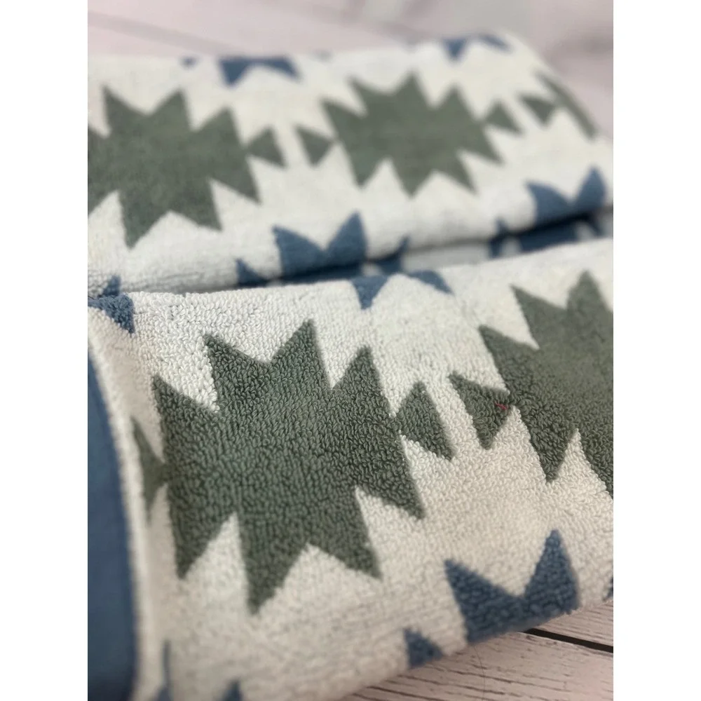 Wrangler 2 Pack Hand Towels Blue Olive Green Southwestern Geometric Pattern NWT